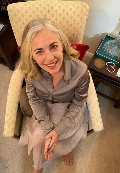 Dee McAlinden, qualified teacher and confidence coach